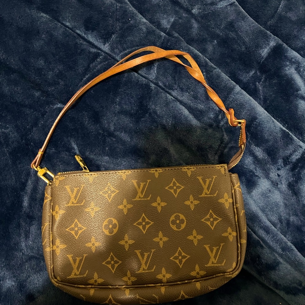 LV Shoulder Bag